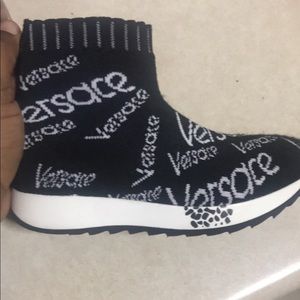 Versace sneakers size 11c kids